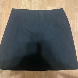 Women’s Mini Skirt with Slit